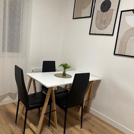 Charmant Appartement Americain Saint-Denis  Exterior foto