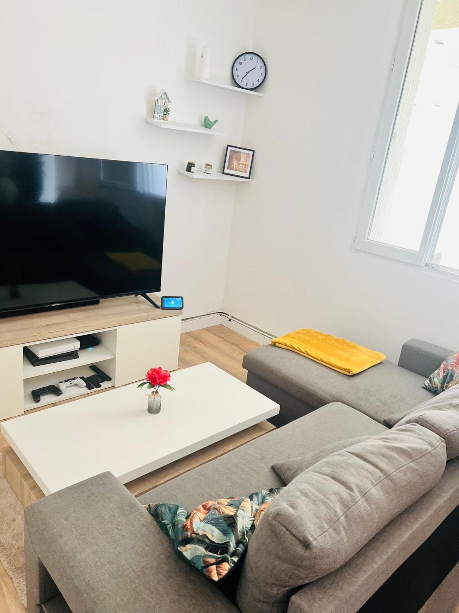 Charmant Appartement Americain Saint-Denis  Exterior foto